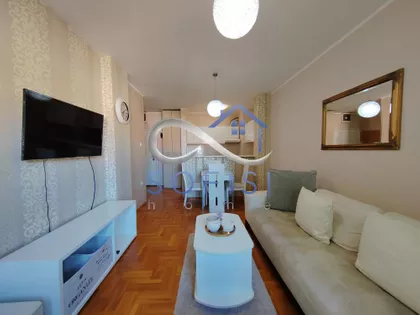 Braće Ribnikar | 4zida.rs