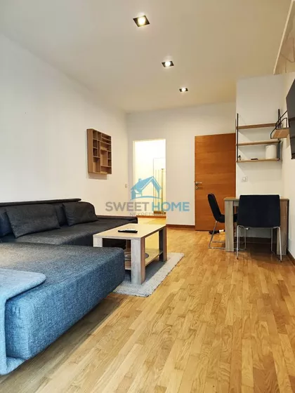 Bose Milićević | 4zida.rs