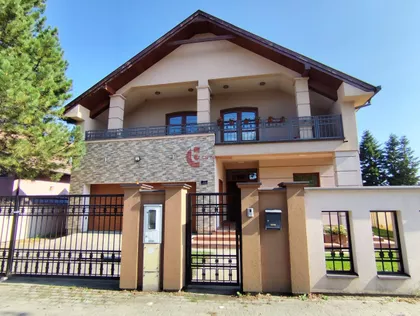 Kertvaroš | 4zida.rs