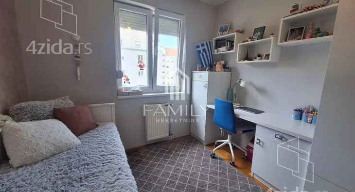 Četvorosoban stan | 4zida