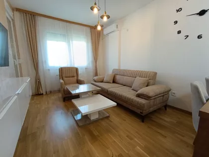 Gorana Jojića | 4zida.rs