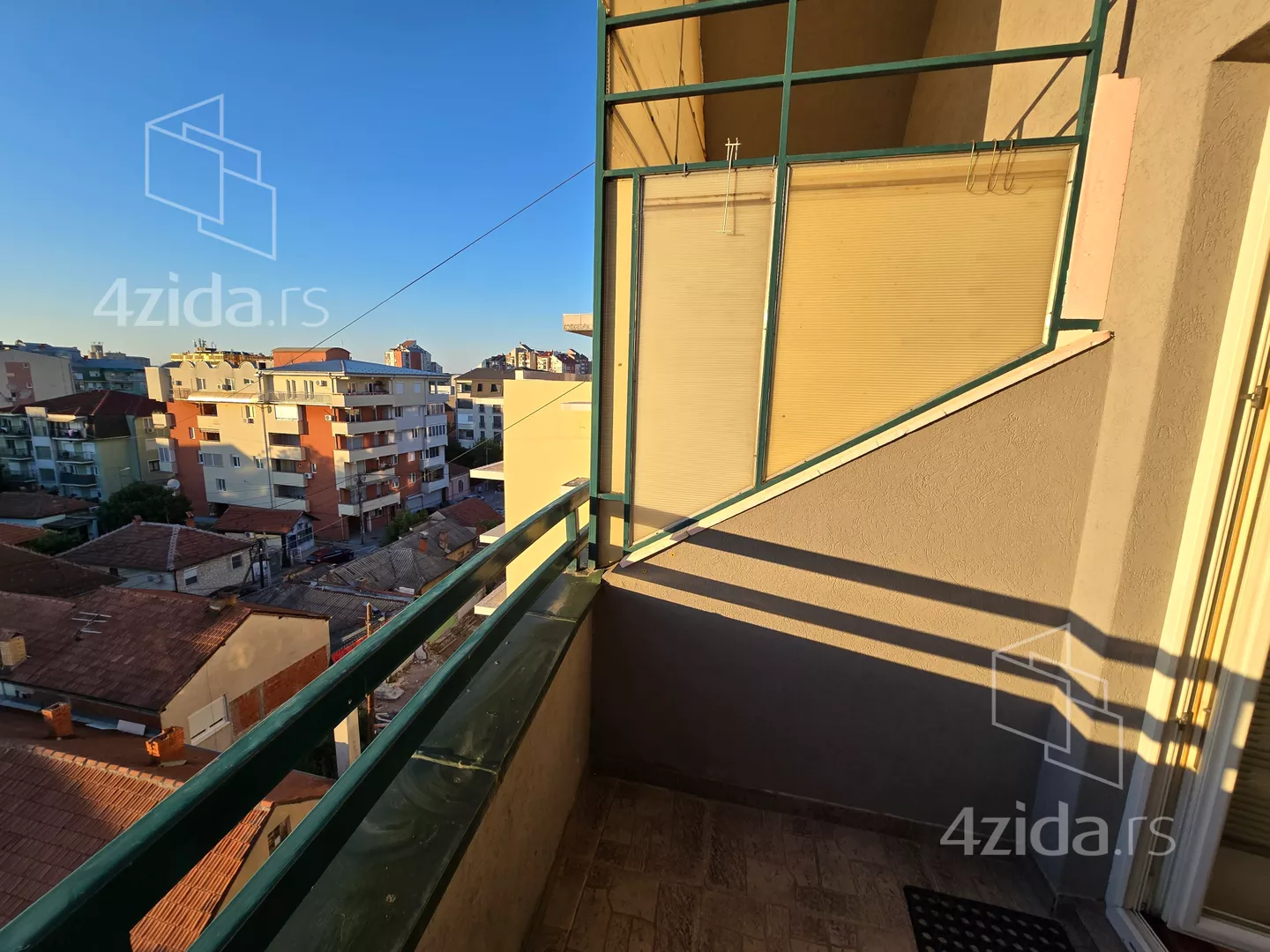 Garsonjera | 4zida