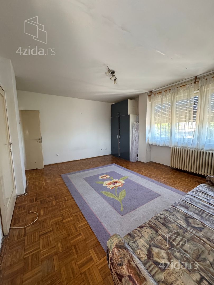 Продается двухкомнатная квартира, Kneza Miloša 23/32, 108.000€, 62m² — фото