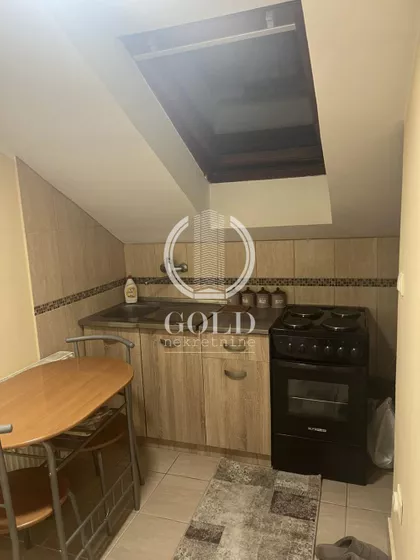 Šumadijska | 4zida.rs