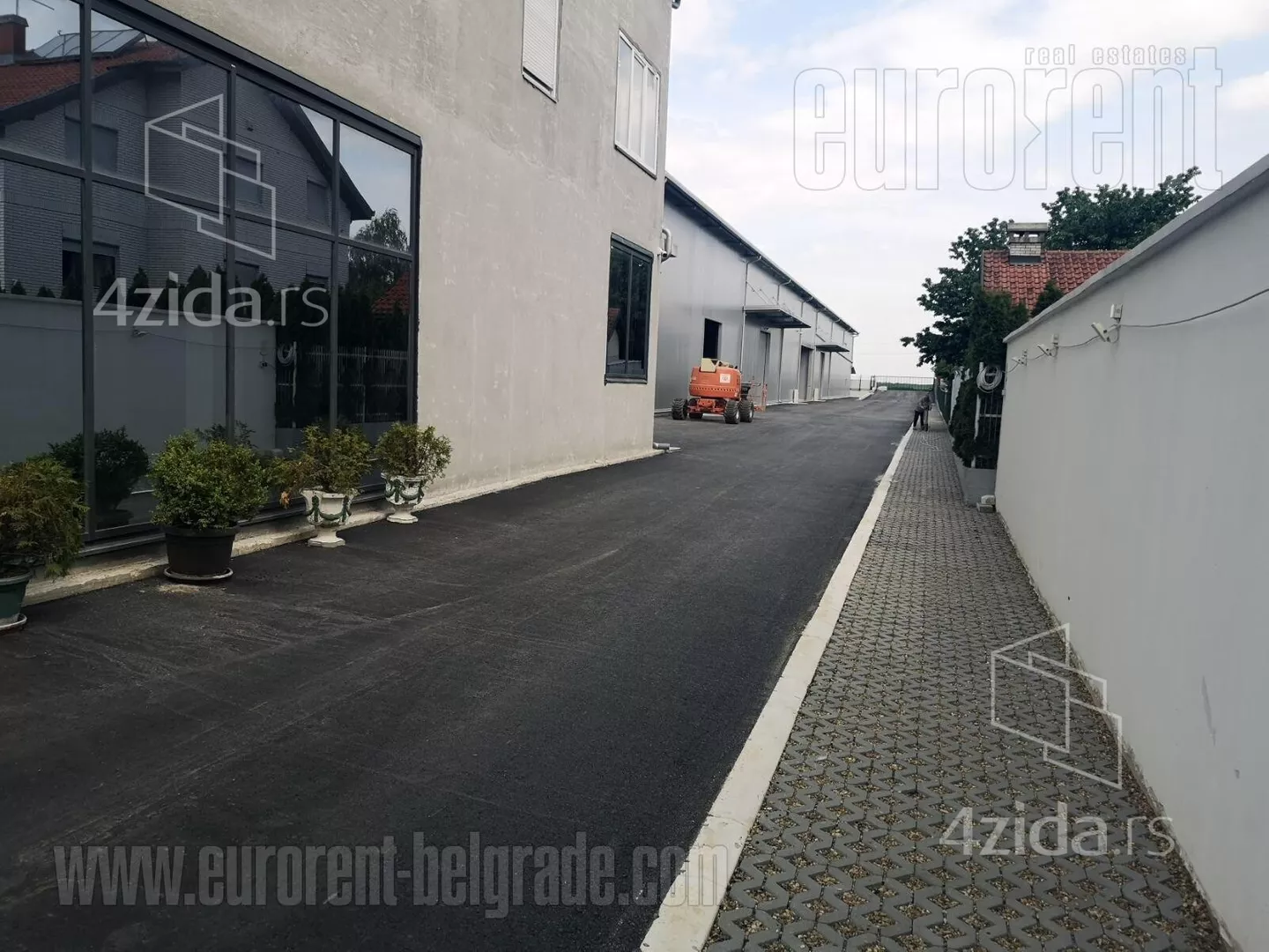 Poslovni prostor | 4zida