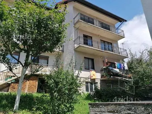 5-etažna kuća | 4zida