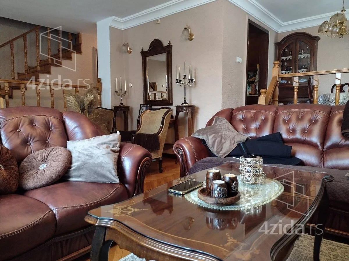 Kuća | 4zida