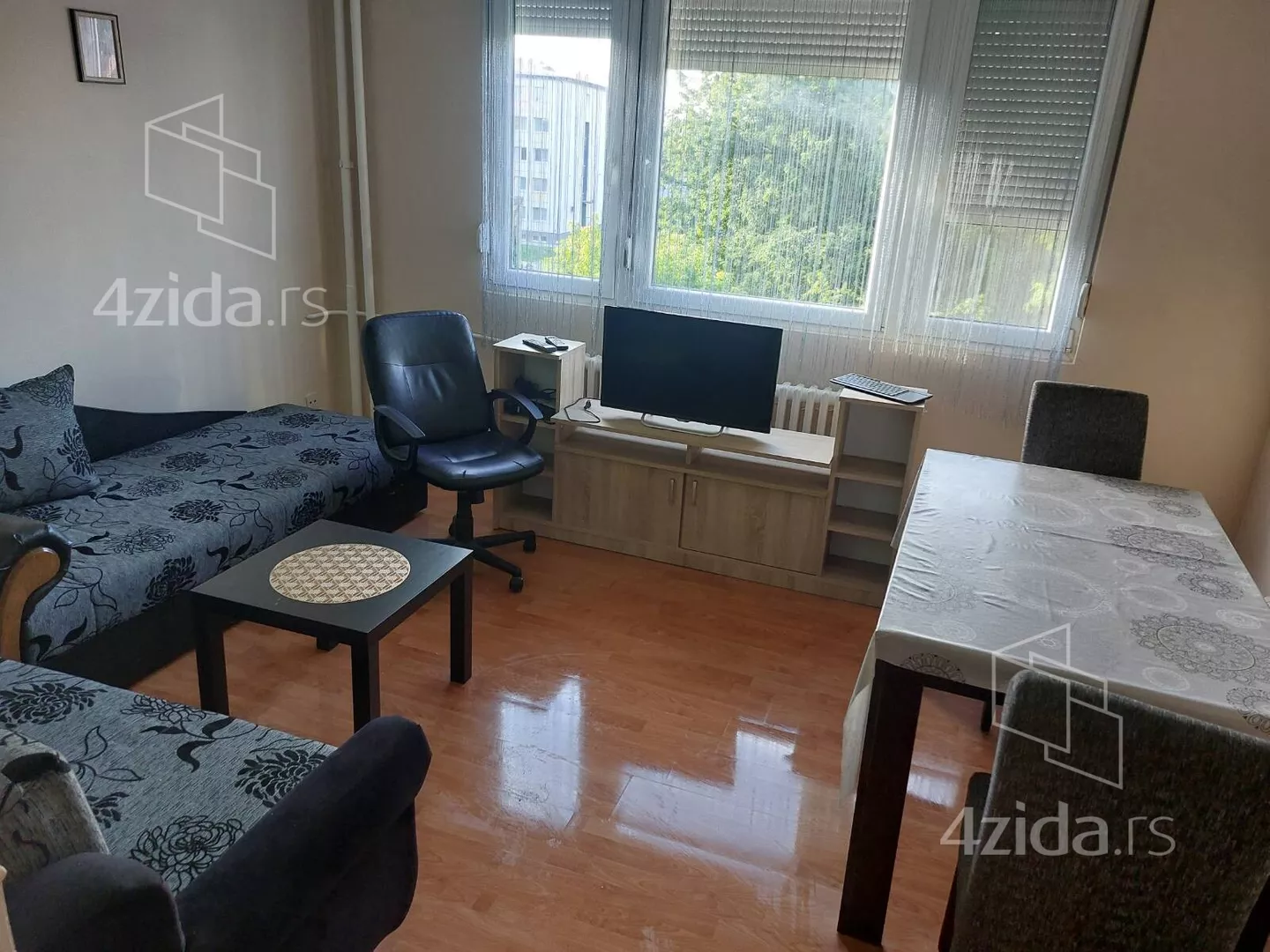 Garsonjera | 4zida