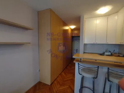 Nova Detelinara | 4zida.rs