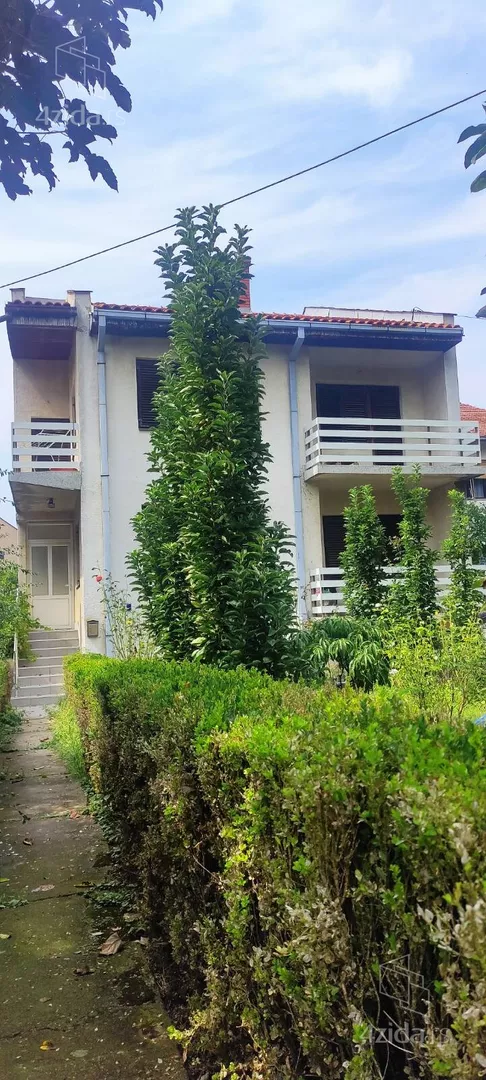 3-etažna kuća | 4zida