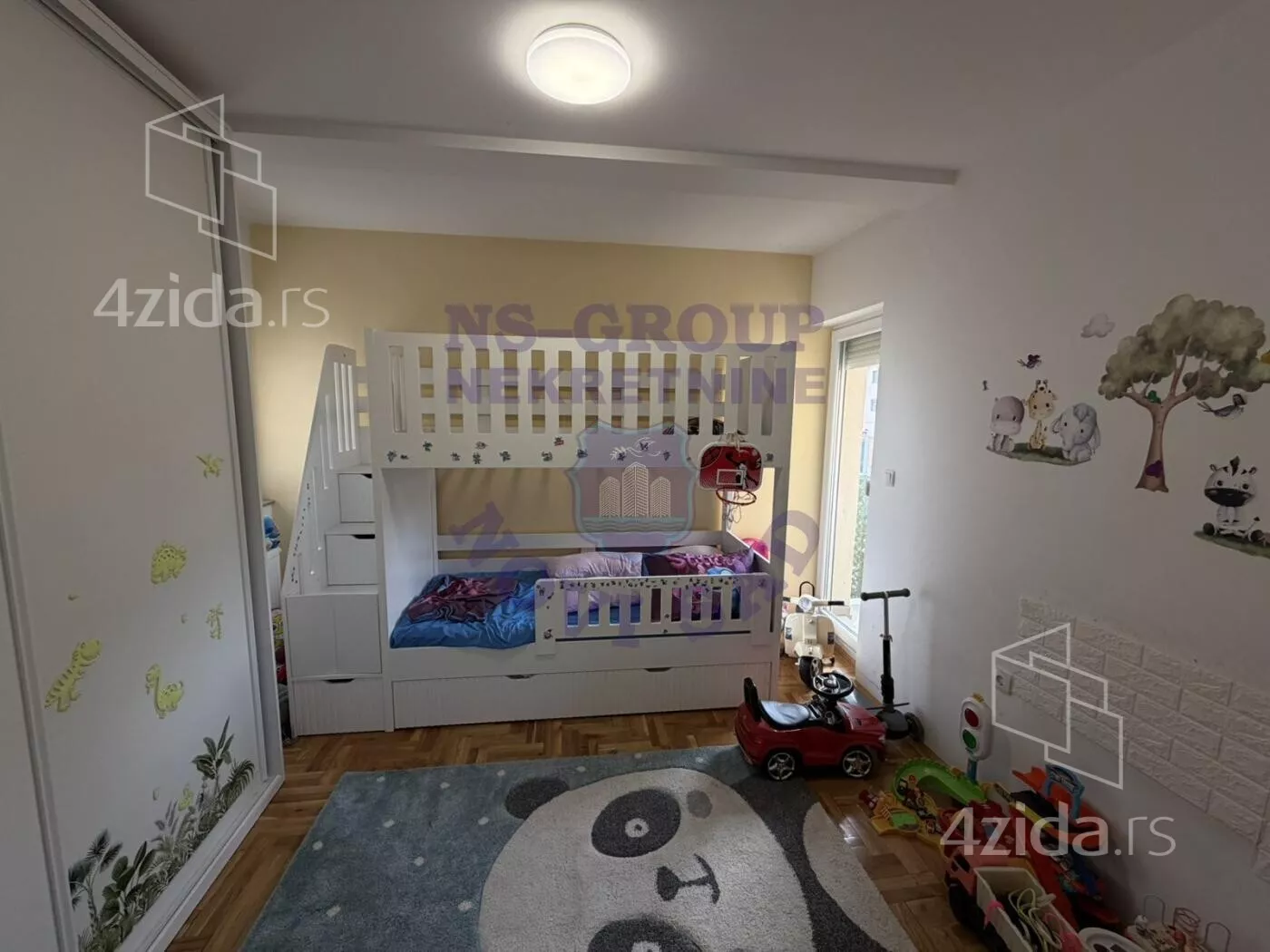 Četvorosoban stan | 4zida