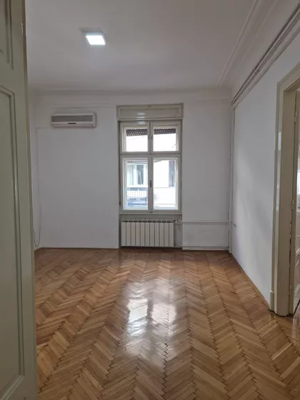 Maršala Birjuzova 29 | 4zida.rs