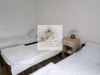 Sedmosoban stan | 4zida