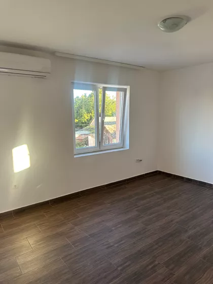 Živinarnik | 4zida.rs