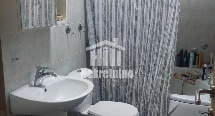 4-etažna kuća | 4zida