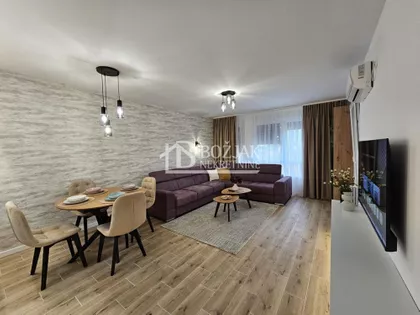 Žitni Trg | 4zida.rs