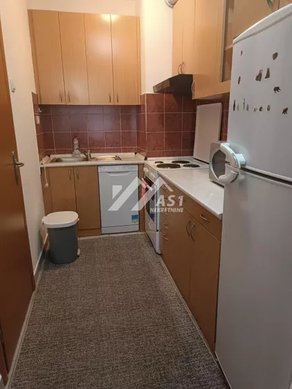 Hadži Ruvimova | 4zida.rs