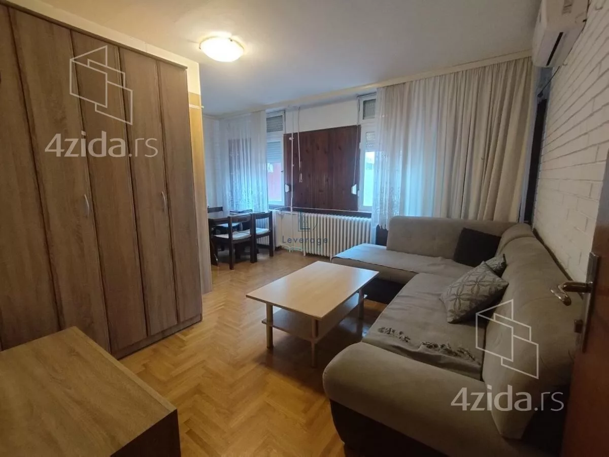 Garsonjera | 4zida