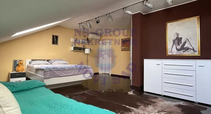 Sedmosoban stan | 4zida