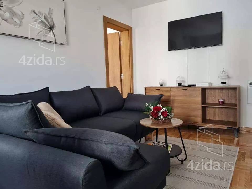 Garsonjera | 4zida