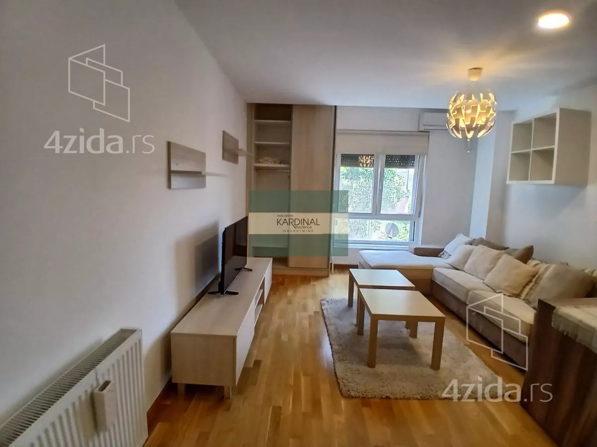 Garsonjera | 4zida