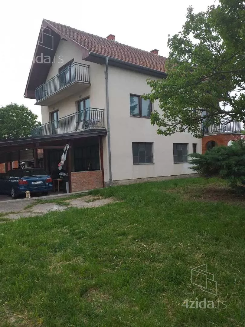 3-etažna kuća | 4zida