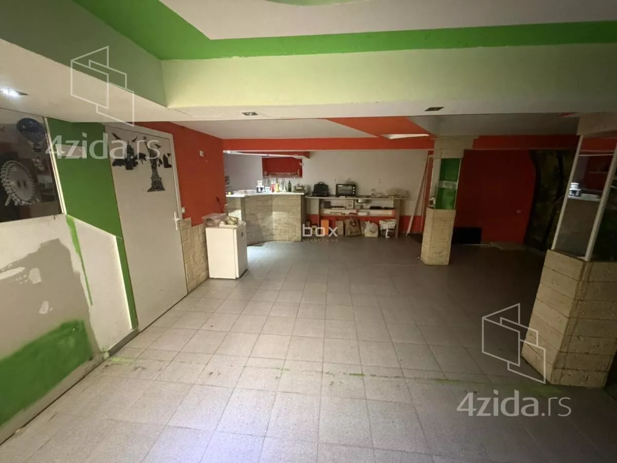 Poslovni prostor | 4zida