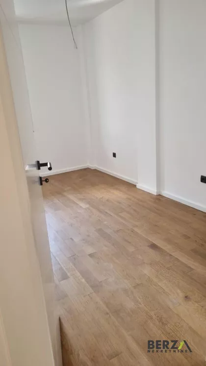 Bulevar Patrijarha Pavla (Somborski Bulevar) | 4zida.rs