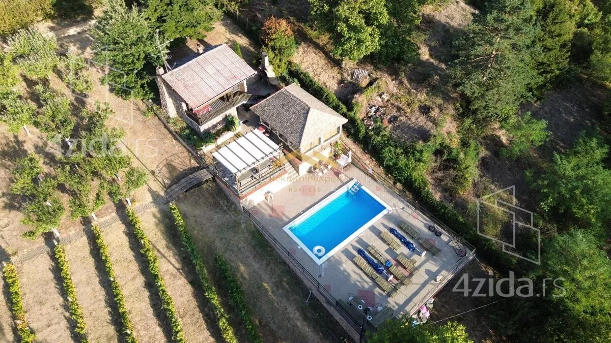 Kuća | 4zida