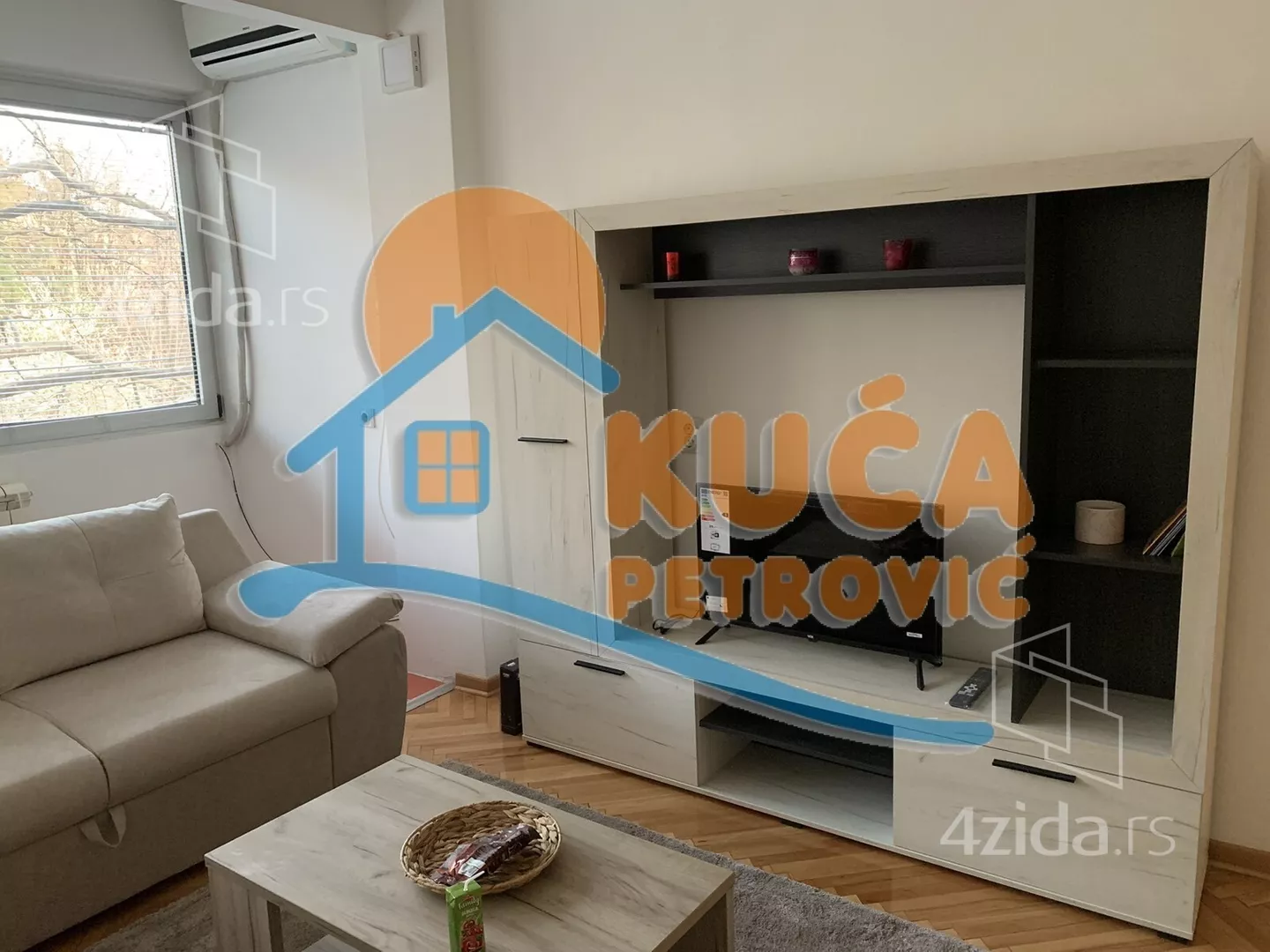 Dvoiposoban stan | 4zida