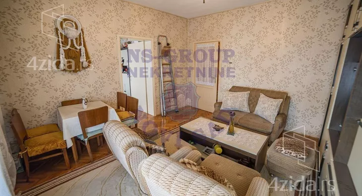 4-etažna kuća | 4zida