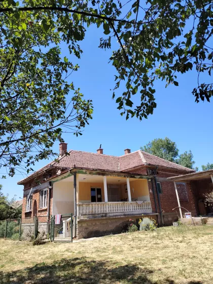 16.Oktobra | 4zida.rs