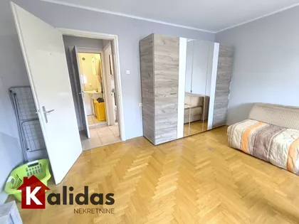Adamovićevo Naselje | 4zida.rs