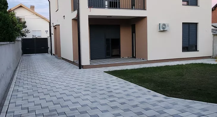 2-etažna kuća na prodaju, Južni Telep, 499.000€, 235m² - stampaj