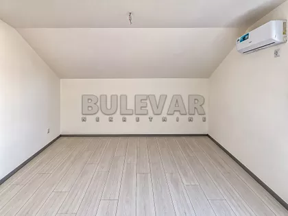 Knjazevačka | 4zida.rs