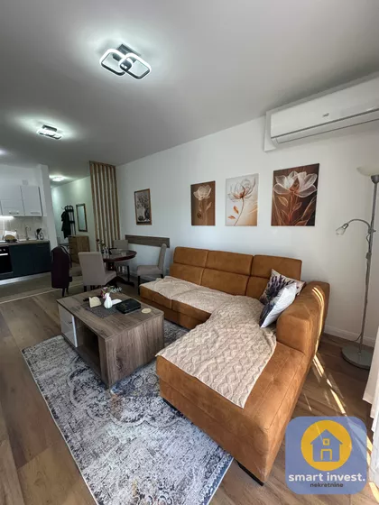 Braće Jovanovića 52 | 4zida.rs