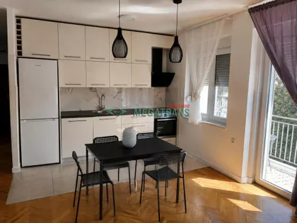 Maksima Gorkog | 4zida.rs