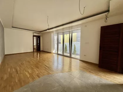 Tvrtka Velikog | 4zida.rs