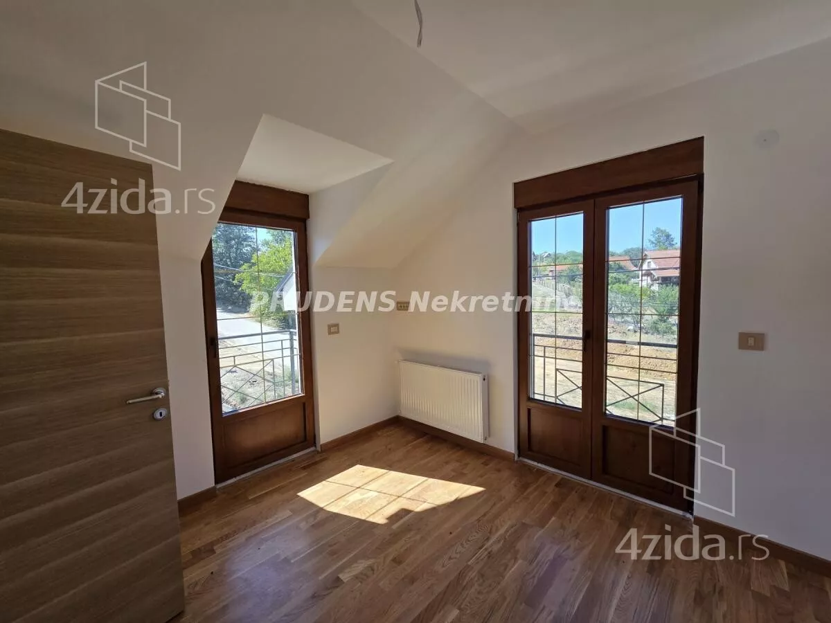 Kuća | 4zida