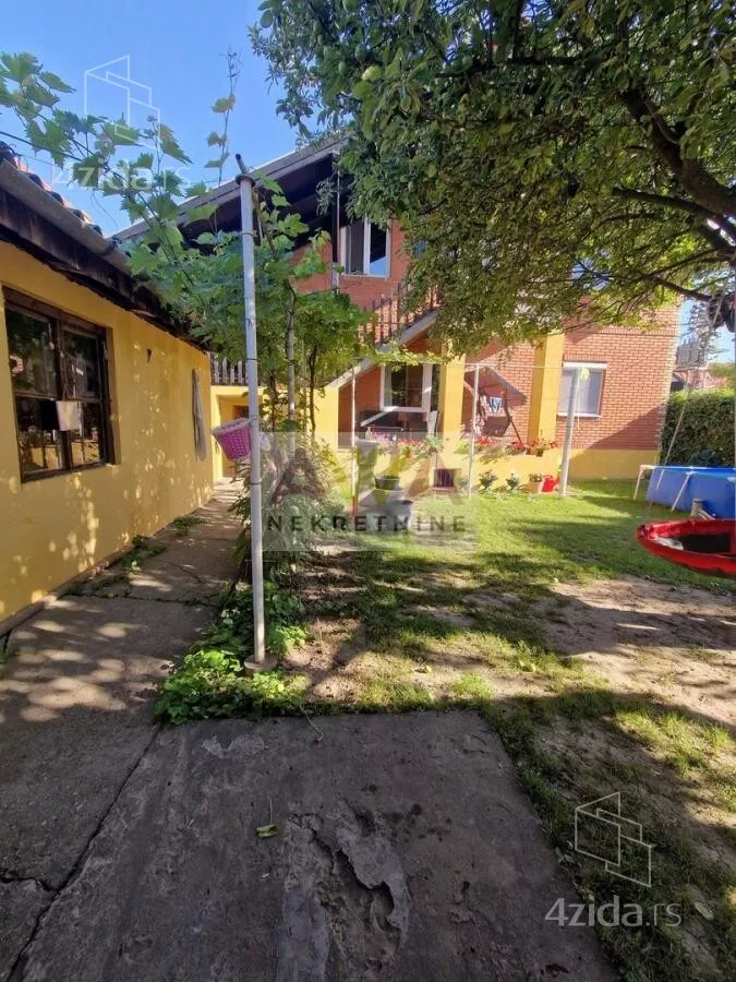Kuća | 4zida