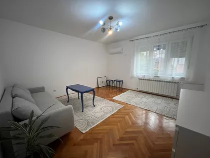 Carigradska | 4zida.rs