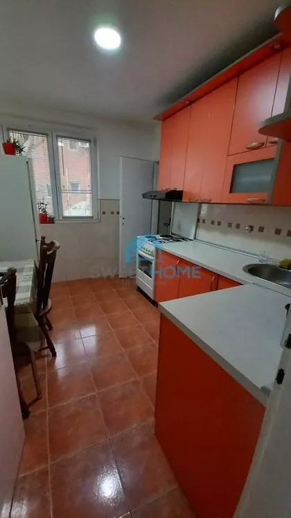 Milana Raspopovića | 4zida.rs