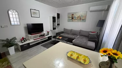 Grge Andrijanovića 35 v | 4zida.rs