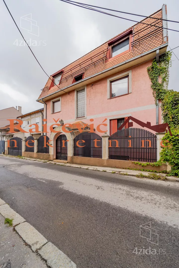 Kuća | 4zida