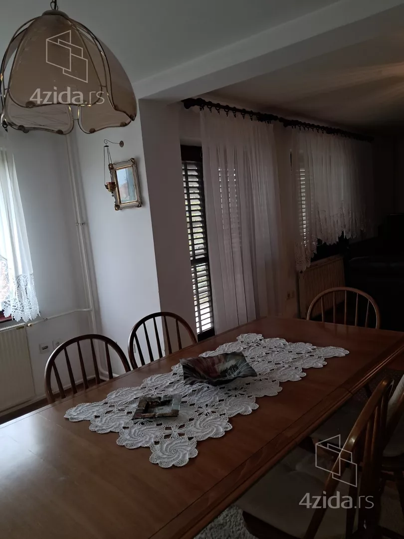 3-etažna kuća | 4zida