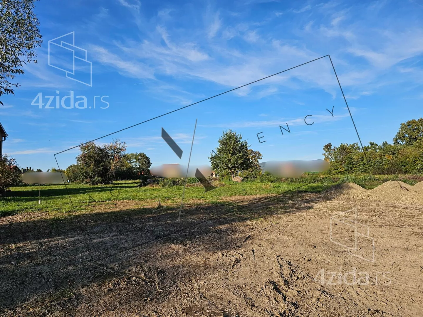 Građevinsko zemljište | 4zida