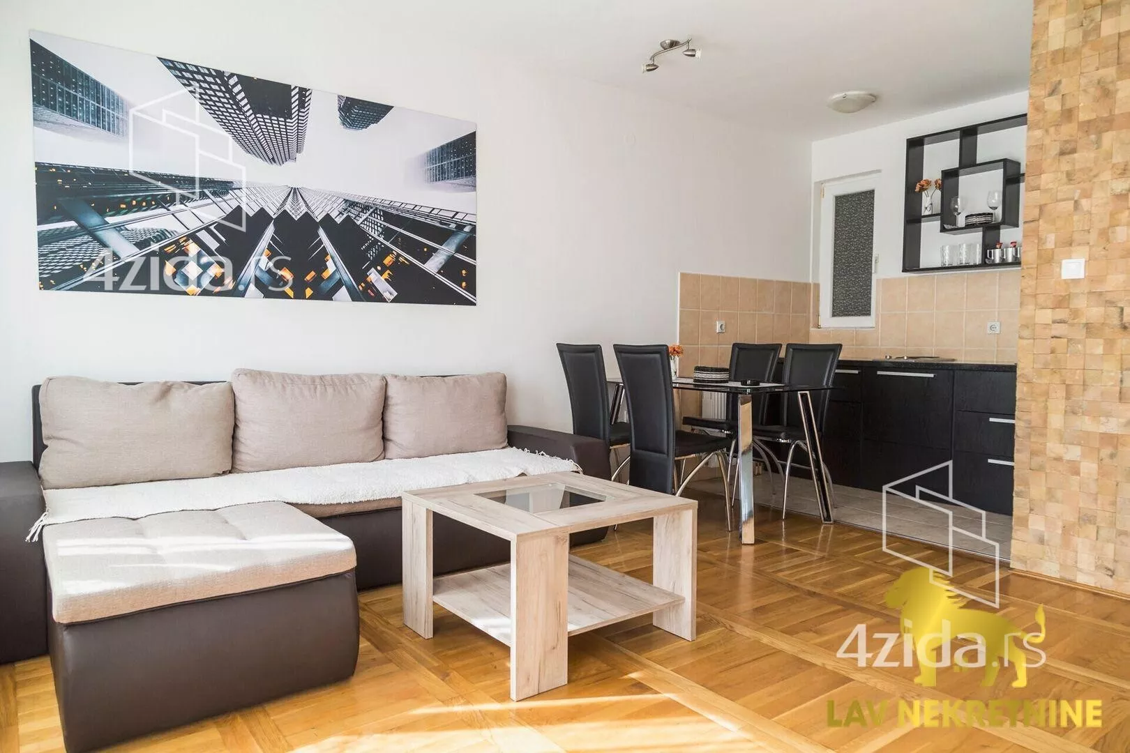 Jednoiposoban stan | 4zida