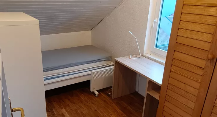 Četvoroiposoban stan | 4zida