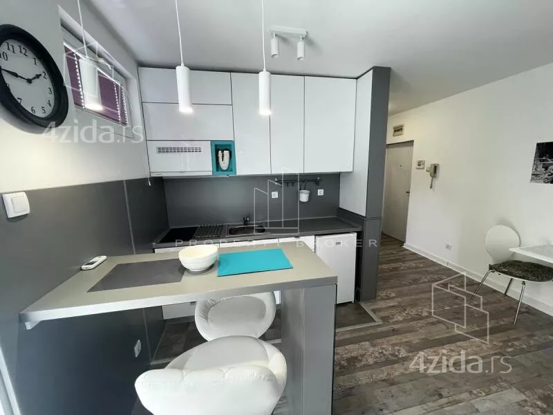 Garsonjera | 4zida