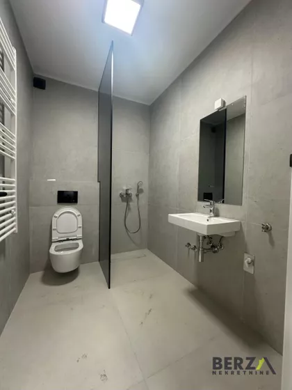 Bulevar Patrijarha Pavla (Somborski Bulevar) | 4zida.rs